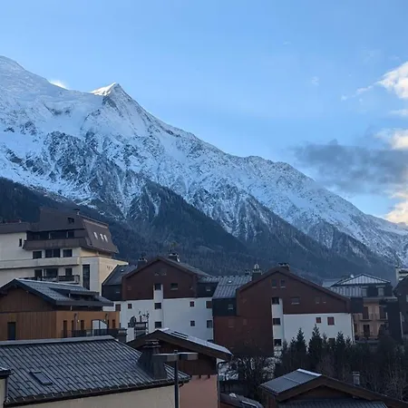 Mont Blanc View Apartment, Balcony, Free Parking Chamonix