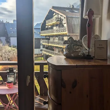 Mont Blanc View Apartment, Balcony, Free Parking Apartment Chamonix