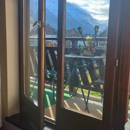 Mont Blanc View Apartment, Balcony, Free Parking Апартаменты *